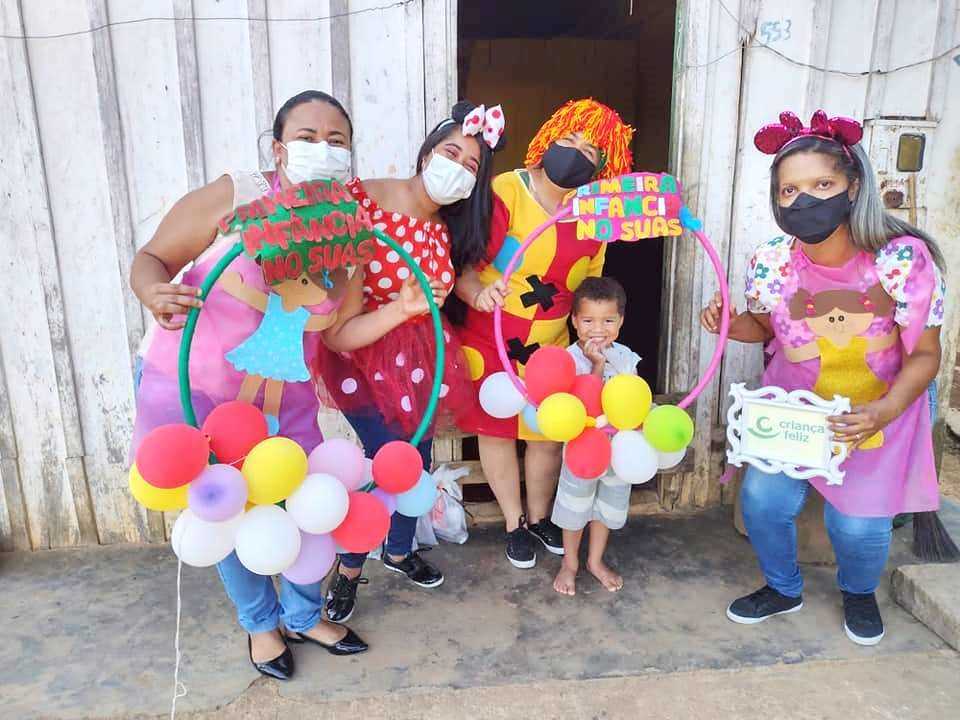 Camacã: Caravana da Alegria visita as crianças do Brogodó em Leoventura,